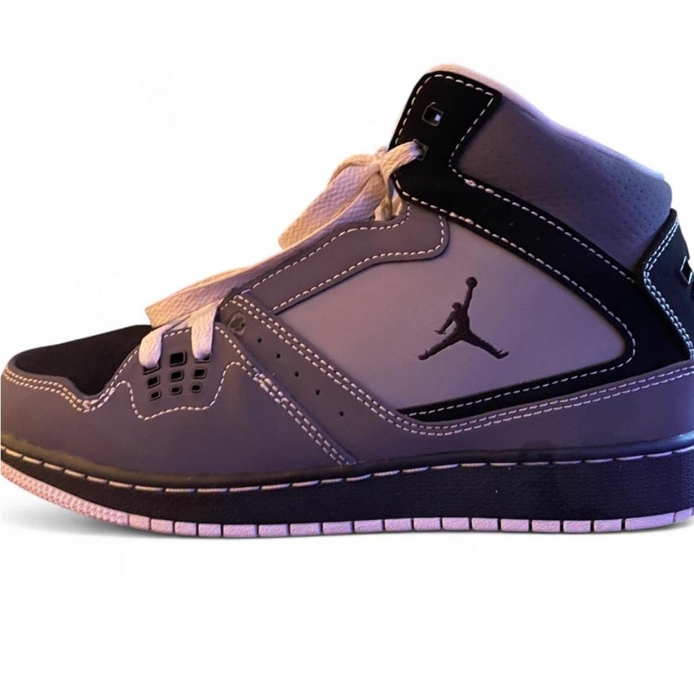 Jordan 1 Flight Mid Sneaker in a grey and black colorway